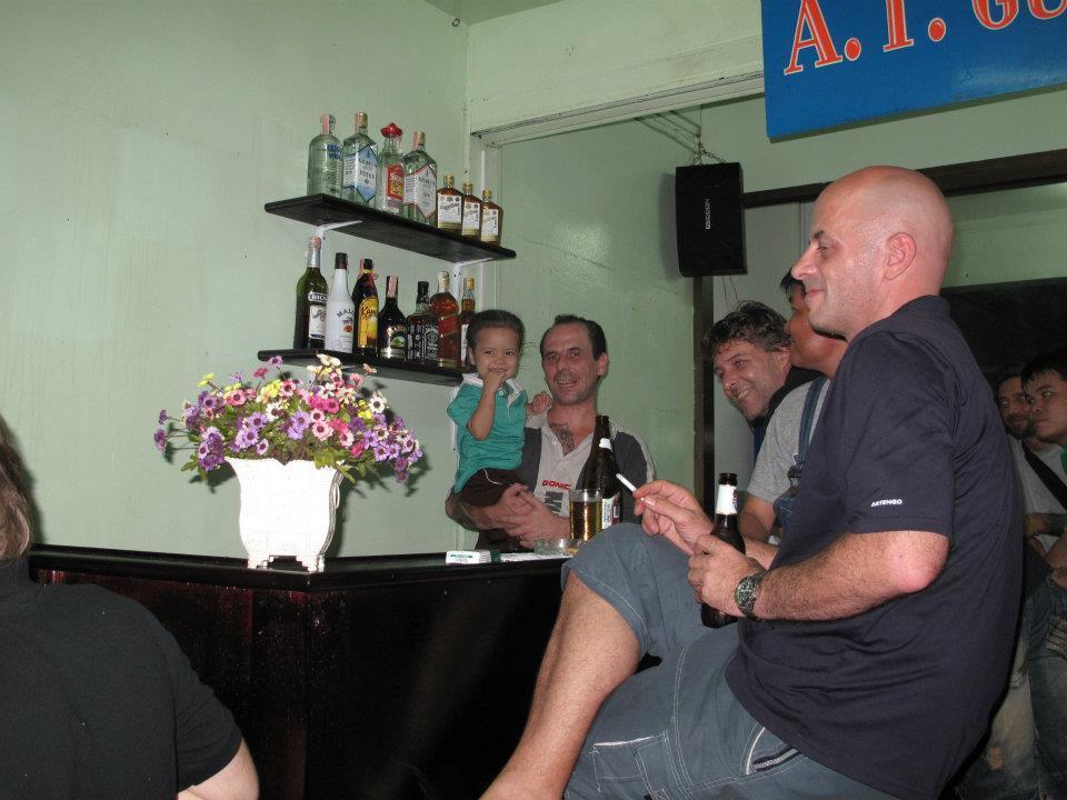 A.T Guesthouse Bangkok Buitenkant foto